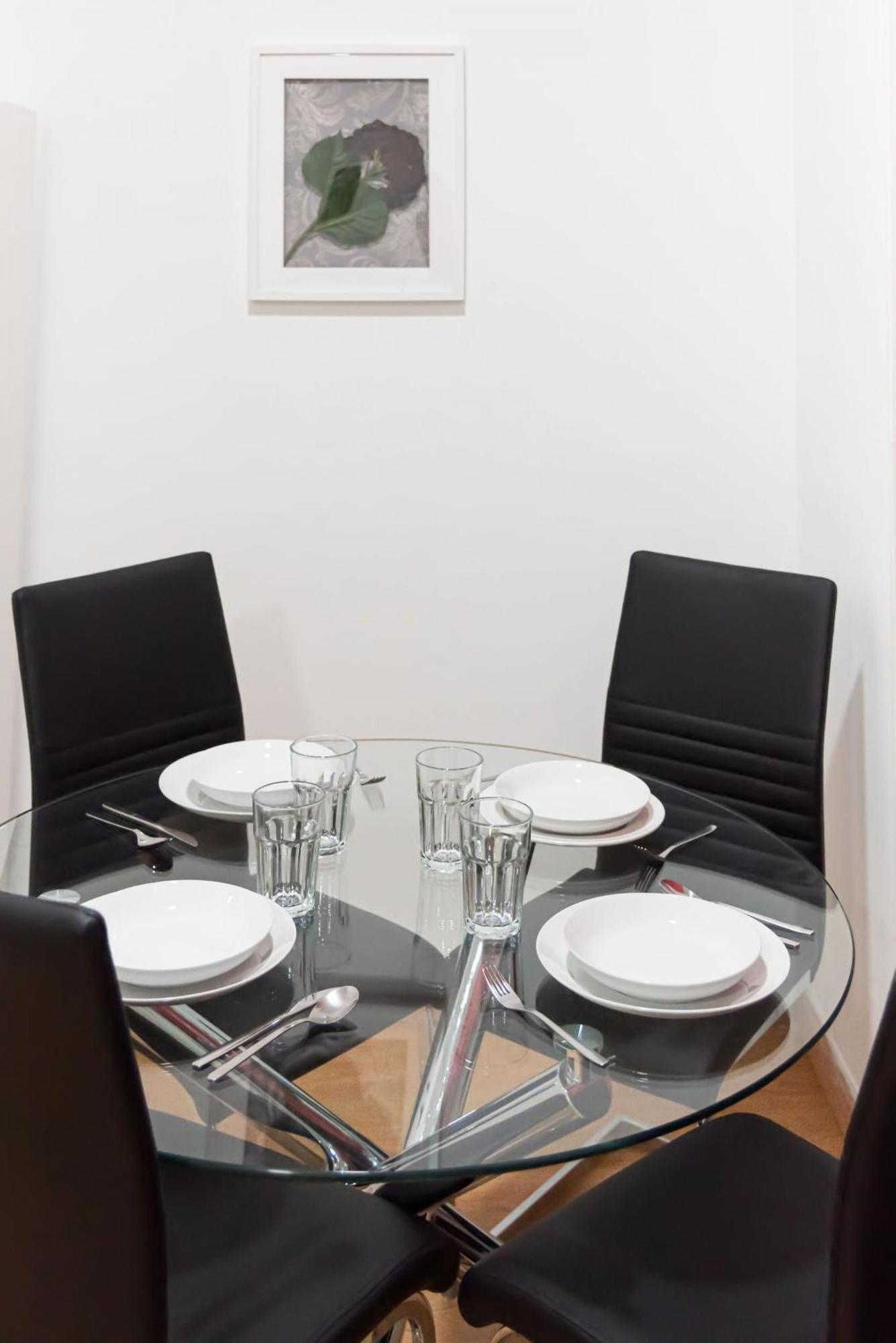 Apartamentos Day Madrid Luna Centro Gran Via Sol Malasana Экстерьер фото