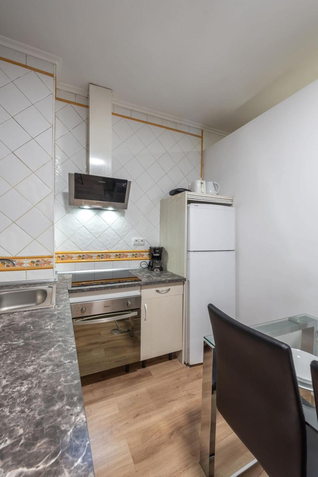 Apartamentos Day Madrid Luna Centro Gran Via Sol Malasana Экстерьер фото